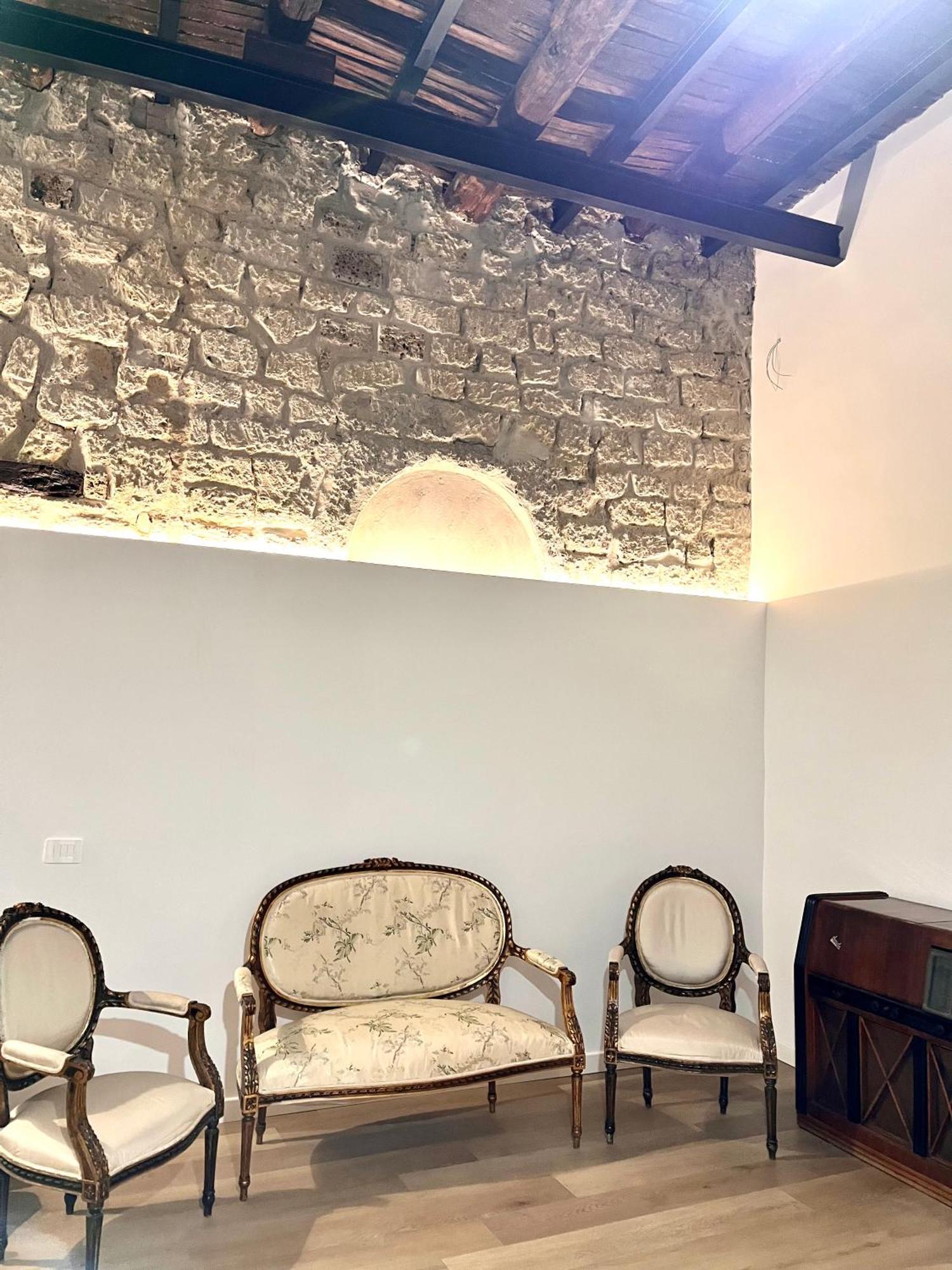 La Casa Di Nelly Boutique Apartment Napoli المظهر الخارجي الصورة